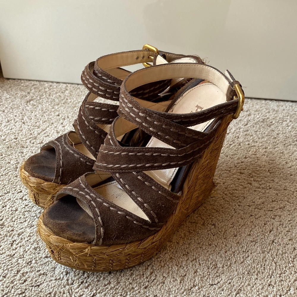 PRADA WEDGE IN BROWN